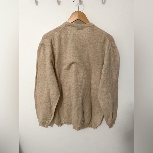Vintage Beige Italian V-Neck Sweater - Picture 4 of 6